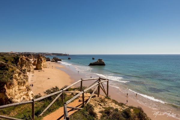 Praia da Rocha - www.iberianlifestyle.com