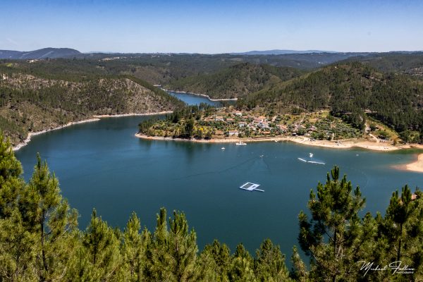 Rio Zêzere - www.iberianlifestyle.com