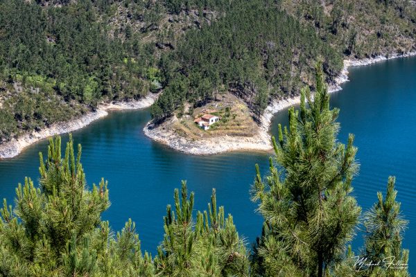 Rio Zêzere - www.iberianlifestyle.com